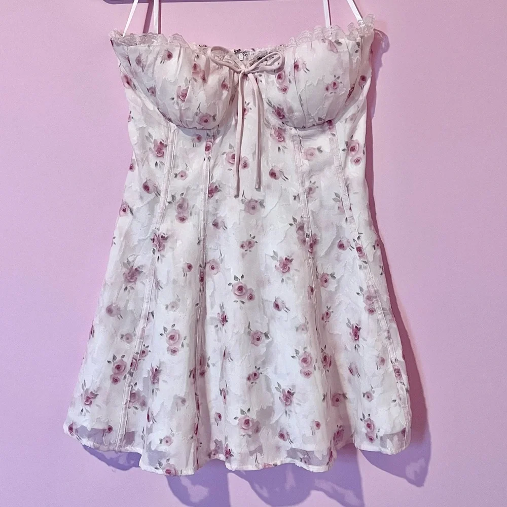 Windsor Floral Dress in White and Pink - Picture 1 of 6